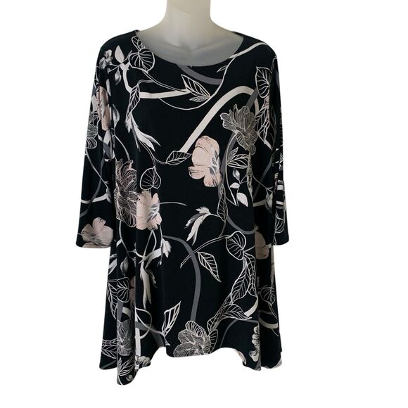 Alfani Womens 2X Tunic Top Black White Floral 3/4 Sleeve Asymmetric Hem Stretchy - Picture 1 of 9